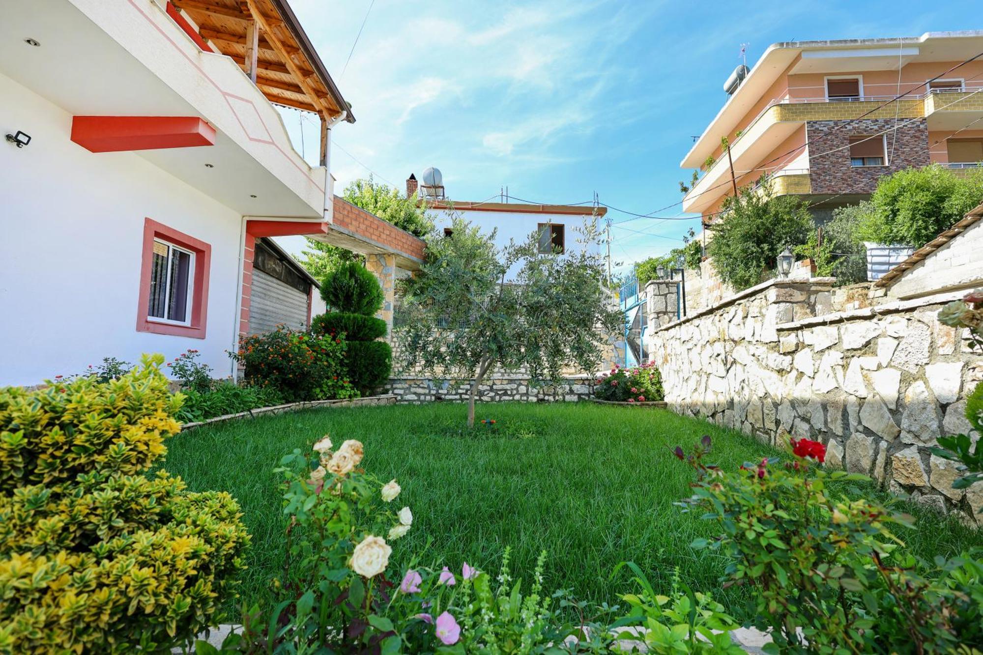 Villa Xherimeja Family Oasis Berat Zewnętrze zdjęcie