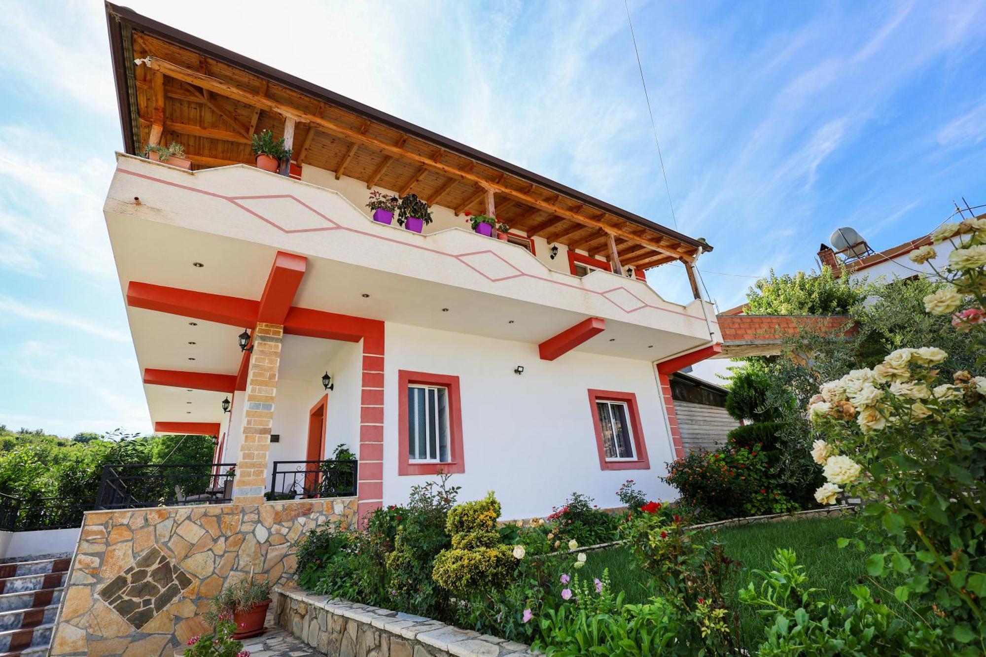 Villa Xherimeja Family Oasis Berat Zewnętrze zdjęcie